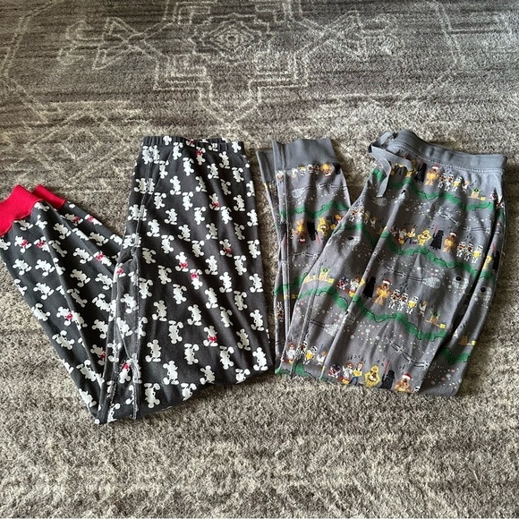 Hanna Andersson Women’s Pajama Pants Disney Mickey Mouse and Star Wars Christmas - Picture 1 of 7